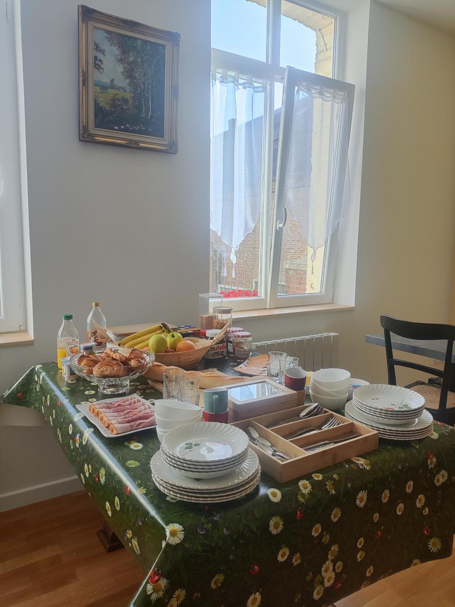Avesnes-sur-Helpe Le Relais Napoleon B&B 외부 사진